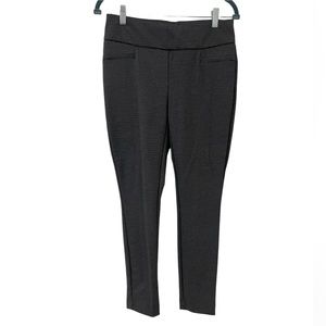 Dalia Houndstooth Gray and Blue pant.